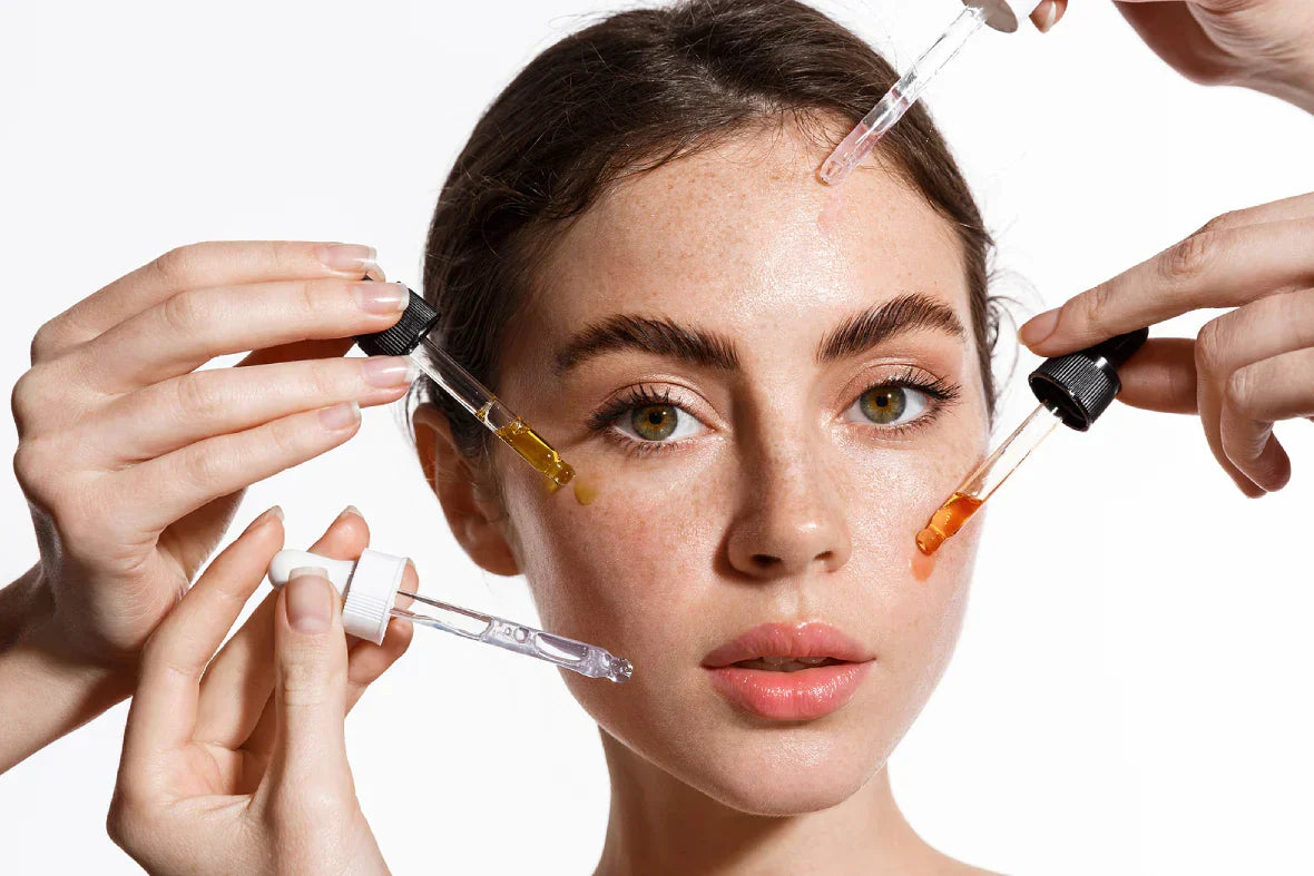 Retinol and retinal skincare products for smoother, firmer and healthier-looking skin