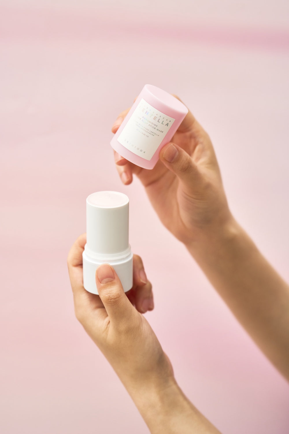 Skin1004 Madagascar Centella Poremizing Quick Clay Stick Mask 27g Skin1004