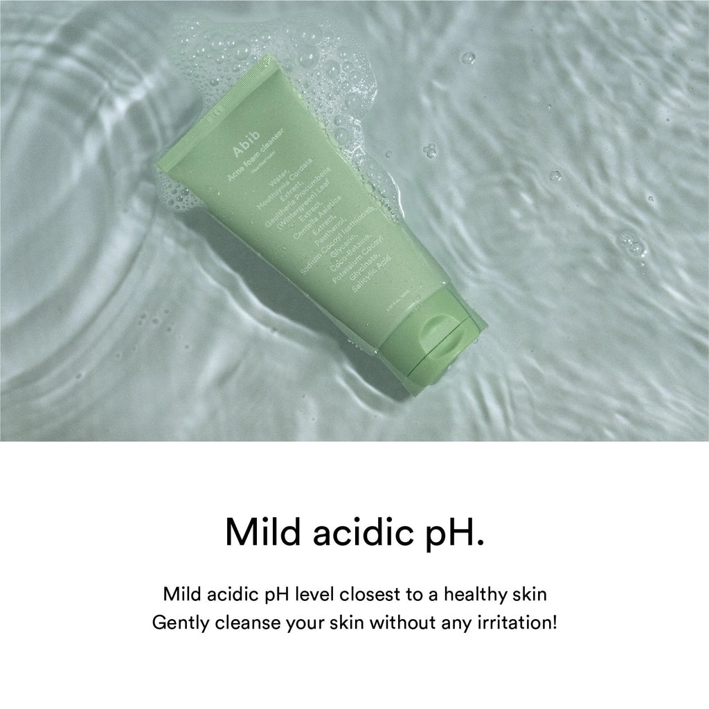 Mild ansiktstvätt med Centella Asiatica och BHA