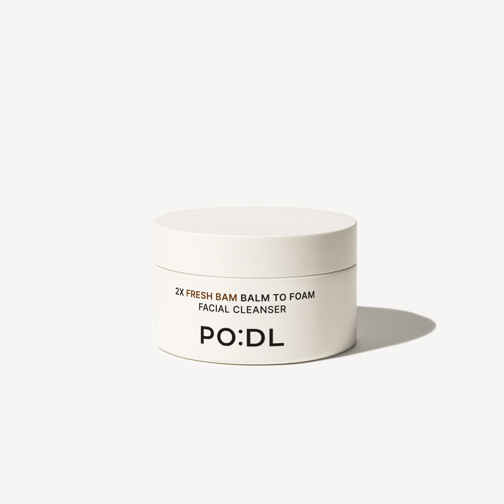balm to foam cleanser som tar bort smink och rengör huden i ett steg