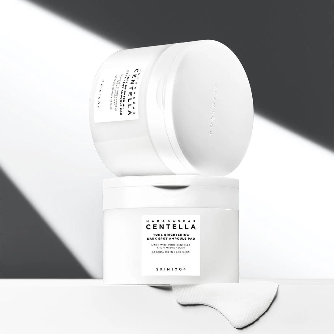 Centella toner pads mot mörka fläckar för känslig hud