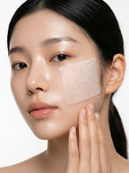 Centellian24 Madeca toner som toner-mask på kinden