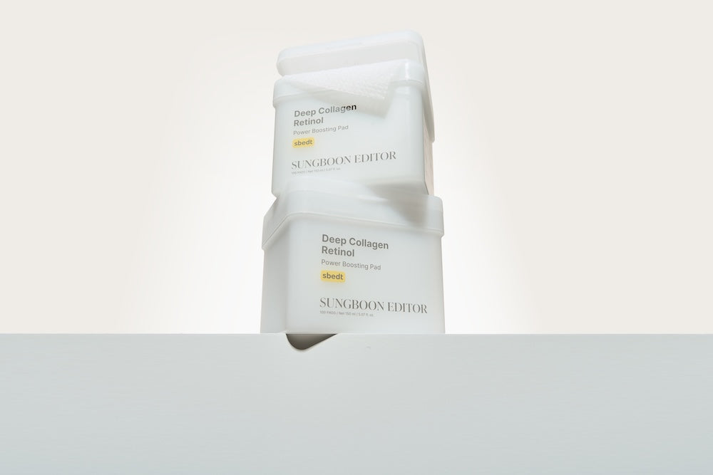 Collagen and retinol toner pads for firmer looking skin