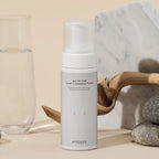 HYGGEE cleansing foam som steg två i dubbelrengöring för ren och balanserad hud