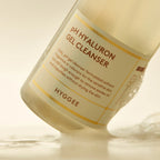 Mild gel cleanser från HYGGEE för torr och känslig hud med återfuktande effekt