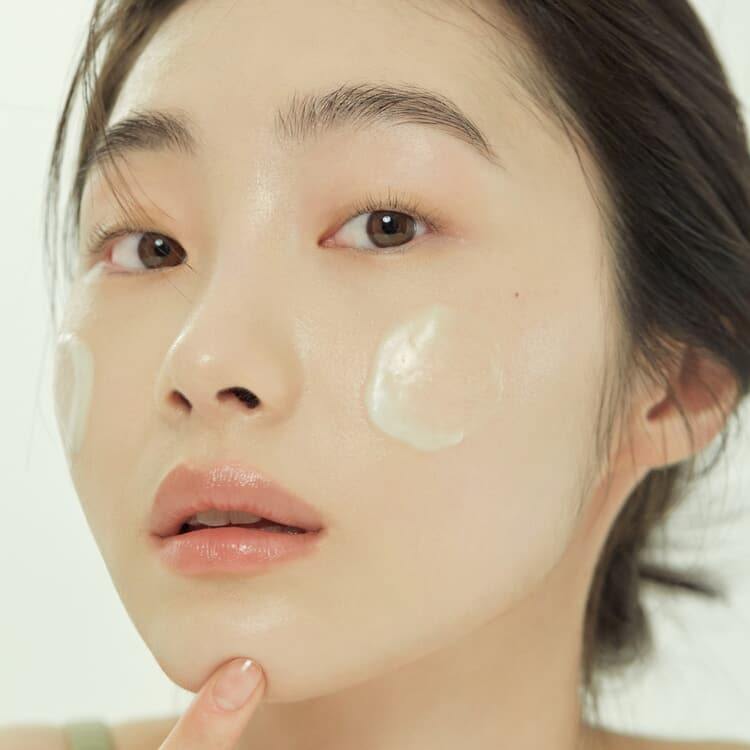 HYGGEE återfuktande cleansing balm med tea tree och jojobaolja för mjuk och balanserad hud
