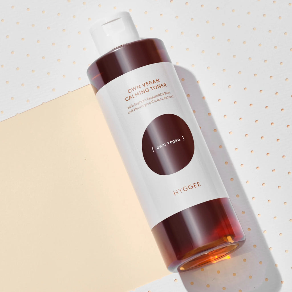 HYGGEE OWN toner med BHA och LHA som exfolierar milt och ger klarare hud