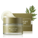 Applicering av I'm From Mugwort Cream 50g som återfuktar och lugnar huden