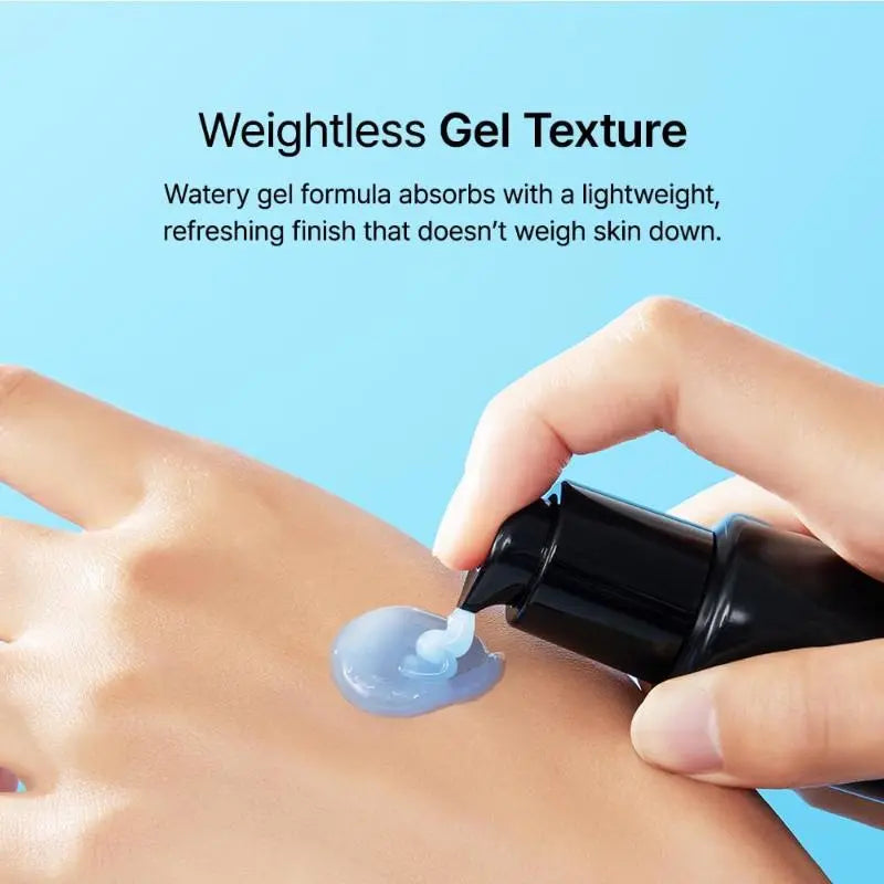Lätt blå geltextur från Klairs Midnight Blue Clearing Water Cream