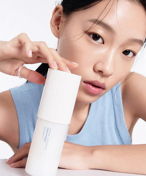 Laneige återfuktande toner med ceramider, peptider och hyaluronsyra för stärkt hudbarriär
