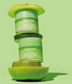 Laneige nattmask för läpparna med Moisture Wrap Technology som hjälper till att kapsla in fukt hela natten