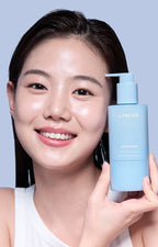 Laneige Water Bank Cleanser rengör huden skonsamt och hjälper till att stärka hudbarriären