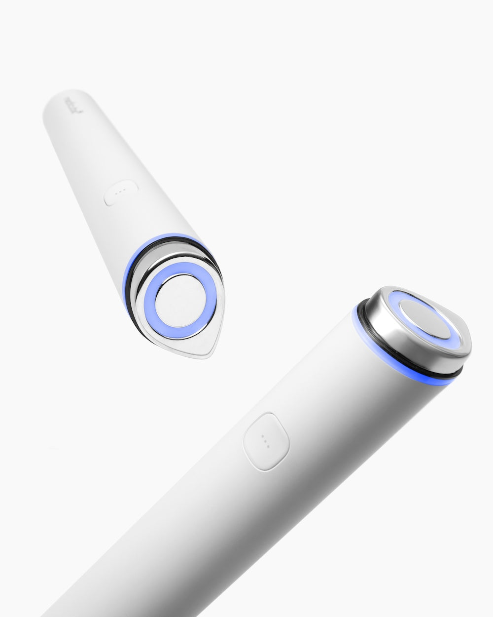 Portable skincare device Medicube AGE-R Booster Pro Mini Vit for daily routine and improved skin texture (kompakt hudvårdsapparat för daglig användning)
