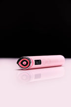 Daily skincare device Medicube AGE-R Booster Pro Pink Edition helps improve radiance and overall skin health (för daglig hudvårdsrutin)