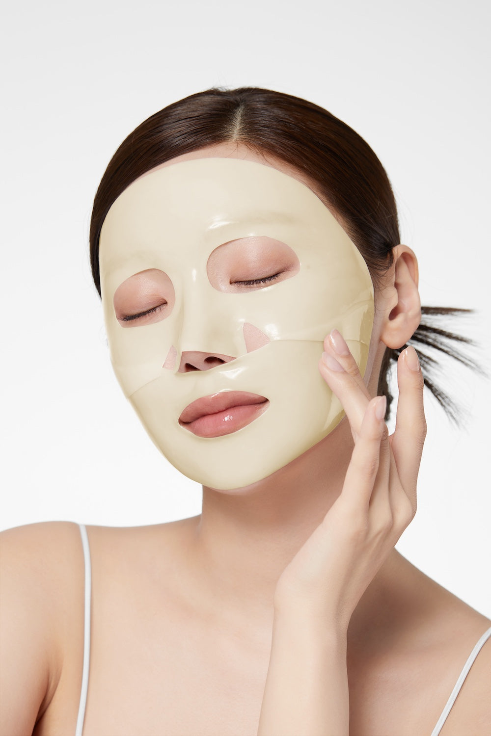 Medicube turmeric kojic acid face mask 4pcs helps reduce pigmentation and boost skin glow (mot mörka fläckar och lyster)