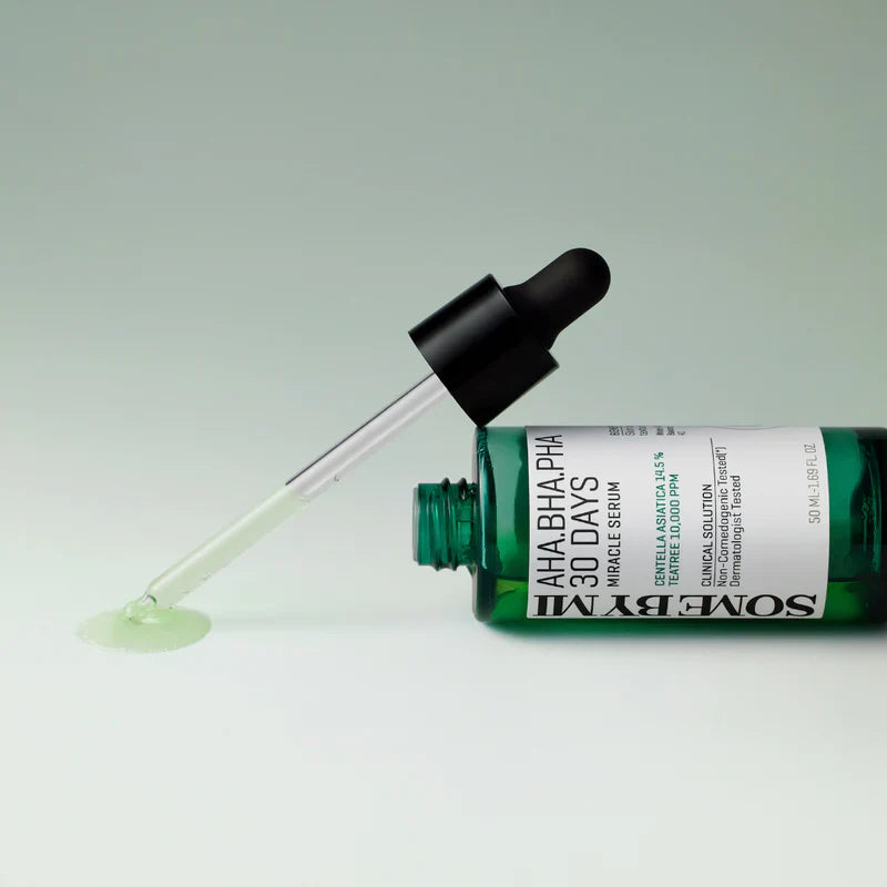 Niacinamide serum with Centella for sensitive skin