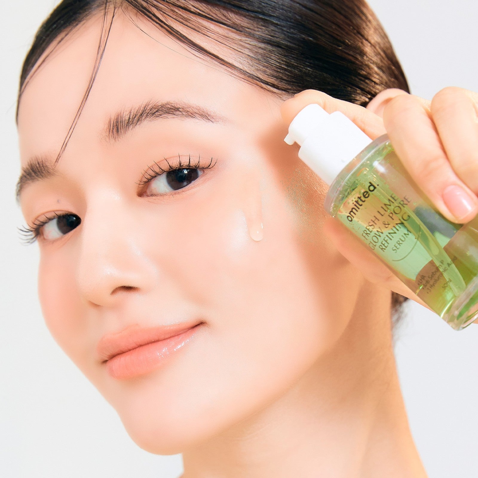 Koreanskt glow serum med niacinamid och limeextrakt