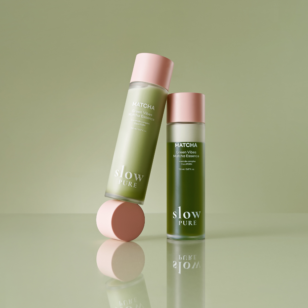 slowpure Matcha Essence med grönt te och återfuktande essence-textur