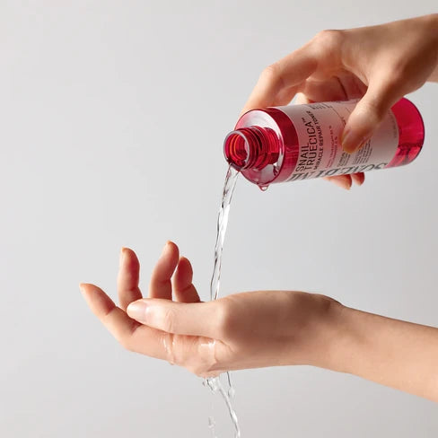 Hydrating toner with Snail Truecica for skin barrier support
